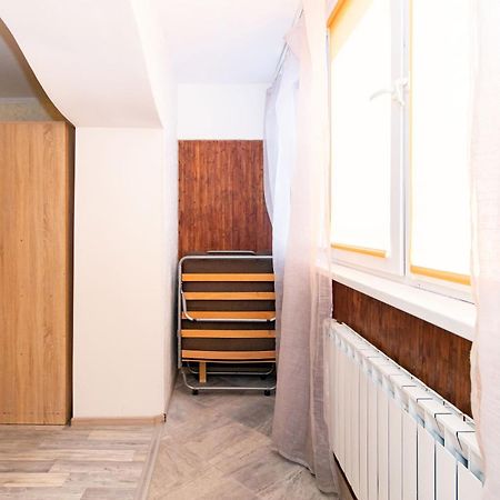 Kvartirkoff Na Obolonskom 40 Киев Екстериор снимка