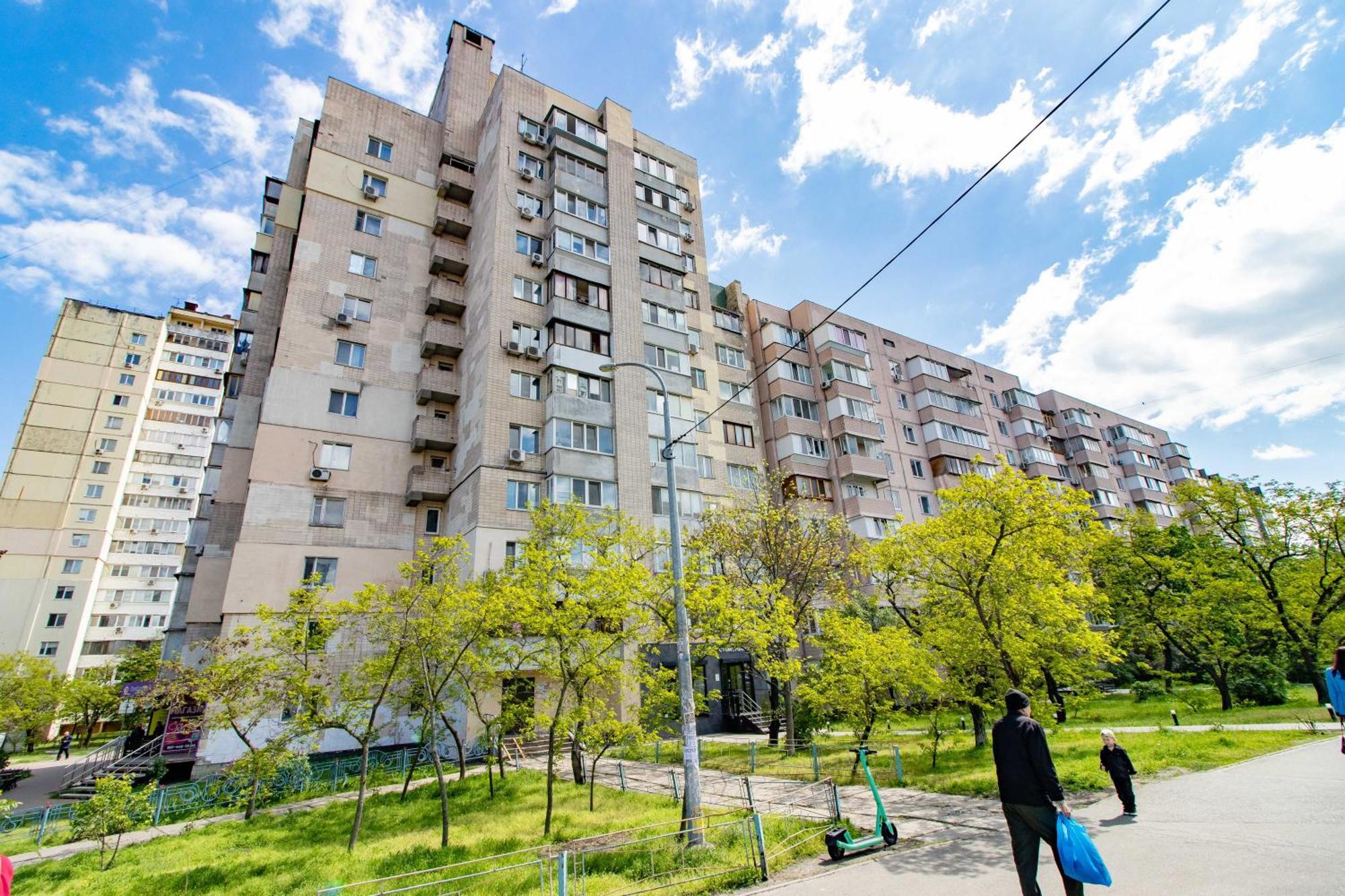 Kvartirkoff Na Obolonskom 40 Киев Екстериор снимка